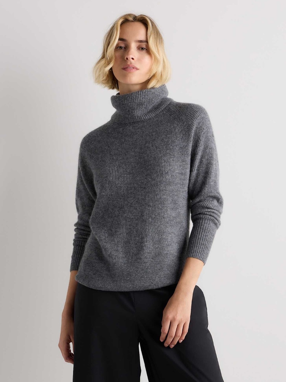 Quince alpaca wool Cozy Gray Turtleneck Sweater for Women size L